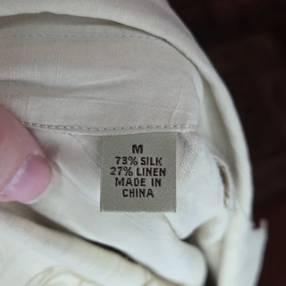 Tommy Bahama Light Cream Casual Button Down Shirt, Silk And Linen, Medium - Picture 7 of 10